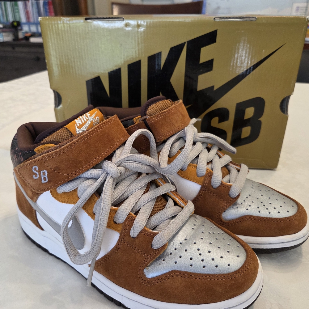 Nike Dunk Mid Pro SB Brown and Silver Sneakers